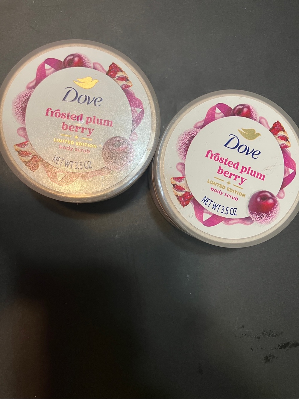 Dove Frosted Plum Berry Body Scrub - Limited Edition - Travel Size